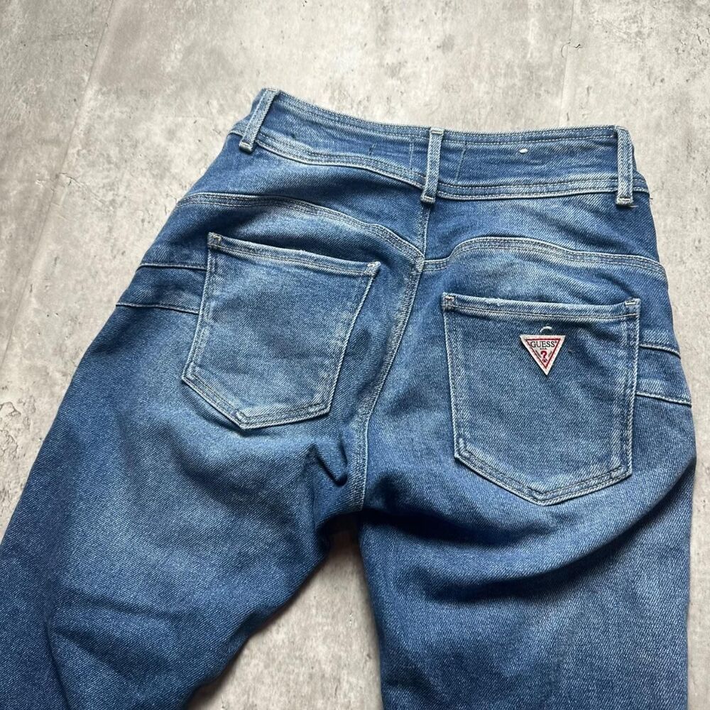 Guess Women's Blue and Navy Jeans